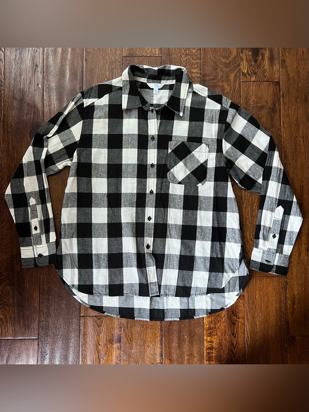 Time and Tru Black and White Buffalo Check Button-Down Shirt